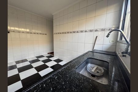 Casa para alugar com 125m², 3 quartos e 2 vagas Casa para alugar com 125m², 3 quartos e 2 vagasCozinha