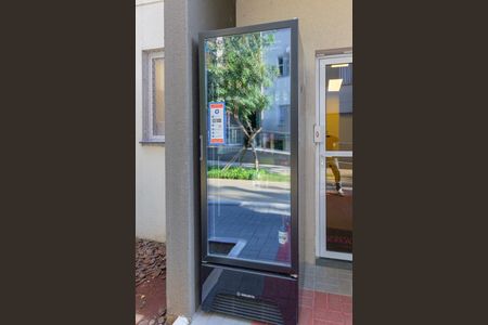 Apartamento para alugar com 32m², 2 quartos e sem vaga Apartamento para alugar com 32m², 2 quartos e sem vagaGeladeira de Bebidas