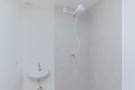 Apartamento à venda com 34m², 2 quartos e sem vaga Apartamento à venda com 34m², 2 quartos e sem vagaBanheiro