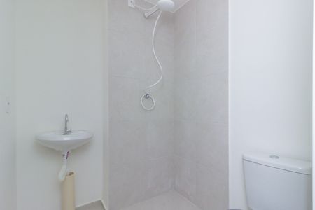 Apartamento à venda com 34m², 2 quartos e sem vaga Apartamento à venda com 34m², 2 quartos e sem vagaBanheiro