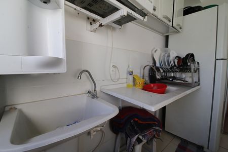 Cozinha e Área de Serviço de apartamento à venda com 2 quartos, 47m² em Taquara, Rio de Janeiro