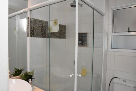 Apartamento à venda com 69m², 2 quartos e 1 vaga Apartamento à venda com 69m², 2 quartos e 1 vagaBanheiro Social