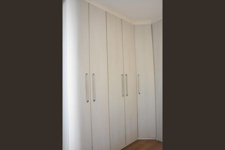 Closet da suíte ou quarto 2 de apartamento para alugar com 2 quartos, 69m² em Retiro, Jundiaí
