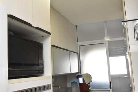 Apartamento à venda com 69m², 2 quartos e 1 vaga Apartamento à venda com 69m², 2 quartos e 1 vagaCozinha - Armários