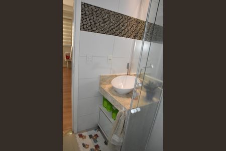 Apartamento à venda com 69m², 2 quartos e 1 vaga Apartamento à venda com 69m², 2 quartos e 1 vagaBanheiro Social