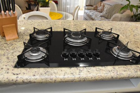 Apartamento à venda com 69m², 2 quartos e 1 vaga Apartamento à venda com 69m², 2 quartos e 1 vagacooktop