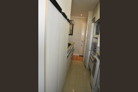 Apartamento à venda com 69m², 2 quartos e 1 vaga Apartamento à venda com 69m², 2 quartos e 1 vagaCozinha