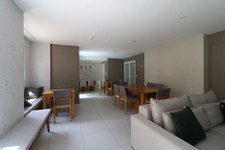 Apartamento para alugar com 47m², 2 quartos e 1 vagaÁrea Comum - Salão de Festa