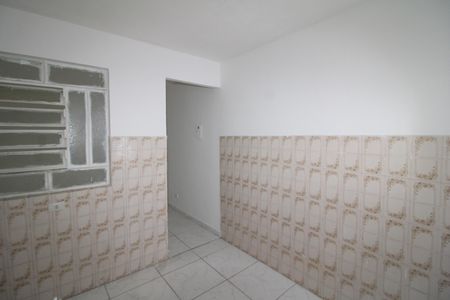 Sala / Cozinha de casa para alugar com 1 quarto, 45m² em Parque Peruche, São Paulo