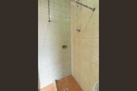 Casa para alugar com 57m², 2 quartos e sem vaga Casa para alugar com 57m², 2 quartos e sem vagaBanheiro