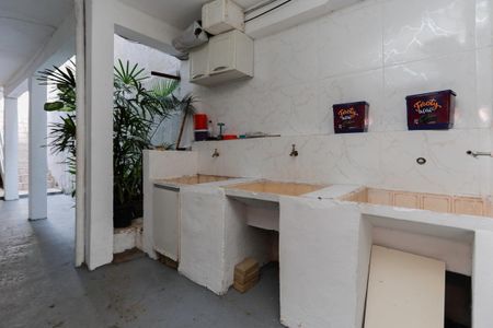 Área de serviço de casa para alugar com 1 quarto, 40m² em Parque Peruche, São Paulo