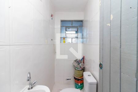 Banheiro de casa para alugar com 1 quarto, 40m² em Parque Peruche, São Paulo