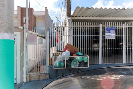 Fachada de casa para alugar com 1 quarto, 40m² em Parque Peruche, São Paulo