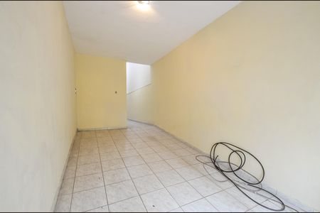 Garagem de casa para alugar com 3 quartos, 160m² em Ipiranga, São Paulo