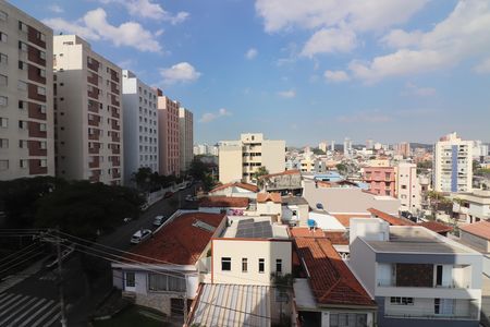 Apartamento para alugar com 70m², 2 quartos e 1 vagaQuarto 1 Vista 