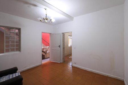 Casa para alugar com 105m², 2 quartos e sem vaga Casa para alugar com 105m², 2 quartos e sem vagaSala