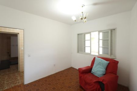 Casa para alugar com 105m², 2 quartos e sem vaga Casa para alugar com 105m², 2 quartos e sem vagaQuarto