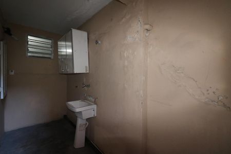 Área de Serviço de casa para alugar com 2 quartos, 105m² em Santa Maria, São Caetano do Sul