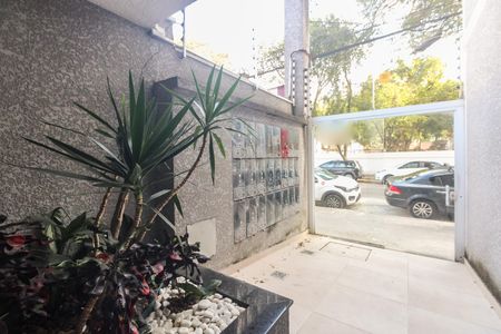 Condomínio de apartamento para alugar com 2 quartos, 40m² em Parque São Jorge, São Paulo