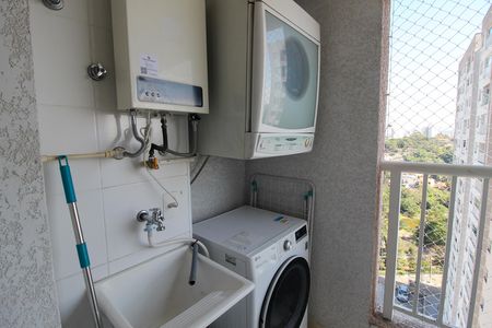 Área de Serviço de apartamento para alugar com 2 quartos, 42m² em Vila Sao Domingos, São Paulo