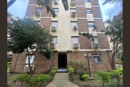 Apartamento para alugar com 50m², 2 quartos e sem vaga Apartamento para alugar com 50m², 2 quartos e sem vagaFachada do bloco