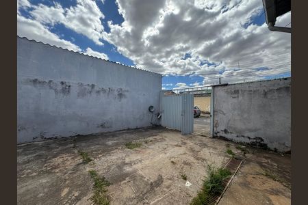 Studio para alugar com 20m², 1 quarto e 1 vaga Studio para alugar com 20m², 1 quarto e 1 vagaQuintal