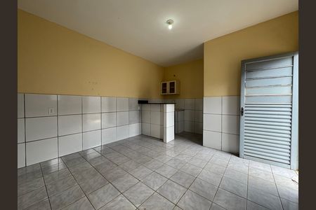 Studio para alugar com 20m², 1 quarto e 1 vaga Studio para alugar com 20m², 1 quarto e 1 vagaKitnet