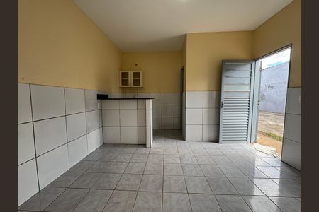 Studio para alugar com 20m², 1 quarto e 1 vaga Studio para alugar com 20m², 1 quarto e 1 vagaKitnet