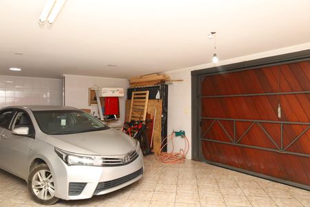 Garagem de casa à venda com 4 quartos, 420m² em Jardim Nossa Senhora do Carmo, São Paulo