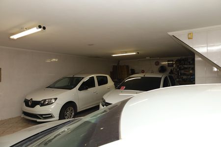 Garagem de casa à venda com 4 quartos, 420m² em Jardim Nossa Senhora do Carmo, São Paulo