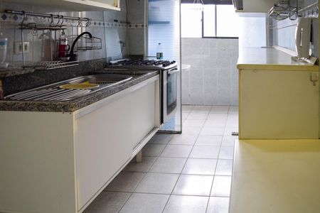 Apartamento para alugar com 79m², 2 quartos e 1 vaga Apartamento para alugar com 79m², 2 quartos e 1 vagaCozinha