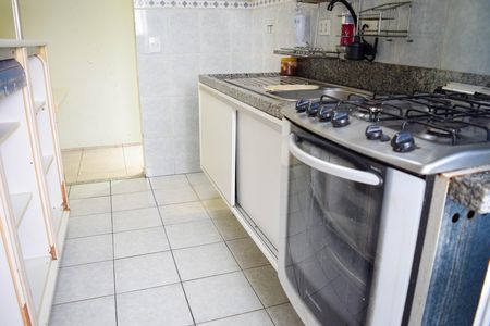 Apartamento para alugar com 79m², 2 quartos e 1 vaga Apartamento para alugar com 79m², 2 quartos e 1 vagaCozinha