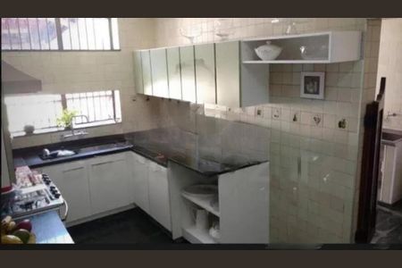 Casa para alugar com 5 quartos, 278m² em Vila Virginia, Campinas