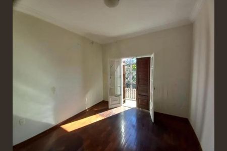 Casa para alugar com 4 quartos, 334m² em Jardim das Paineiras, Campinas