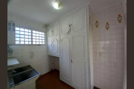 Casa para alugar com 4 quartos, 334m² em Jardim das Paineiras, Campinas