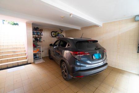 Garagem de casa à venda com 3 quartos, 143m² em Jardim Jabaquara, São Paulo