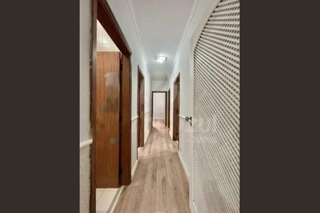 Casa para alugar com 250m², 4 quartos e 5 vagas