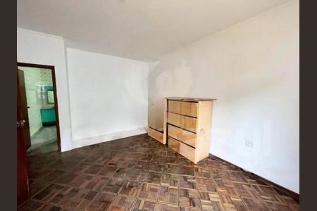 Casa para alugar com 175m², 3 quartos e 8 vagas