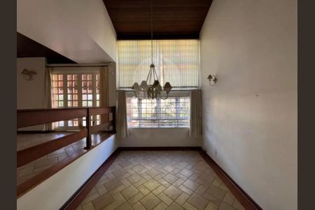Casa para alugar com 4 quartos, 249m² em Jardim Santa Marcelina, Campinas