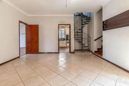Casa para alugar com 4 quartos, 286m² em Jardim Guarani, Campinas