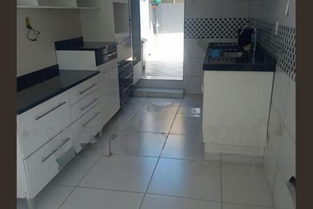 Casa para alugar com 105m², 3 quartos e 2 vagas