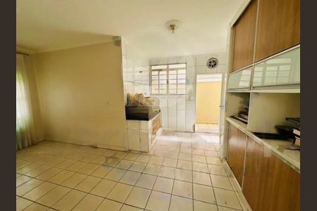 Casa para alugar com 180m², 3 quartos e 4 vagas