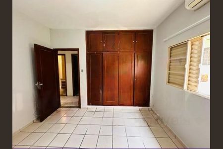Casa para alugar com 3 quartos, 180m² em Santa Cecilia, Paulínia