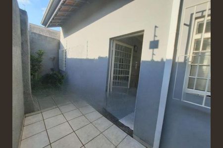Casa para alugar com 6 quartos, 271m² em Jardim Chapadão, Campinas