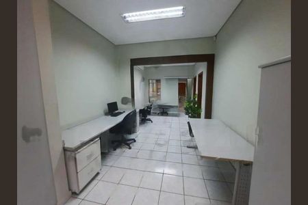 Casa para alugar com 6 quartos, 271m² em Jardim Chapadão, Campinas