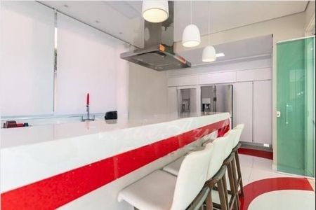 Casa de Condomínio para alugar com 4 quartos, 540m² em Swiss Park, Campinas