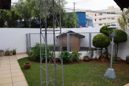 Casa para alugar com 6 quartos, 335m² em Parque Taquaral, Campinas