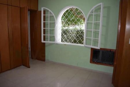 Casa para alugar com 6 quartos, 335m² em Parque Taquaral, Campinas