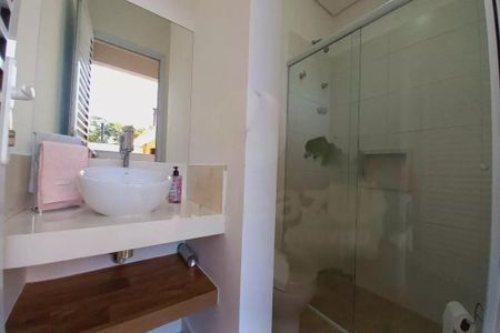 Casa de condomínio para alugar com 325m², 5 quartos e 4 vagas