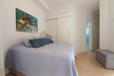 Casa de condomínio para alugar com 325m², 5 quartos e 4 vagas